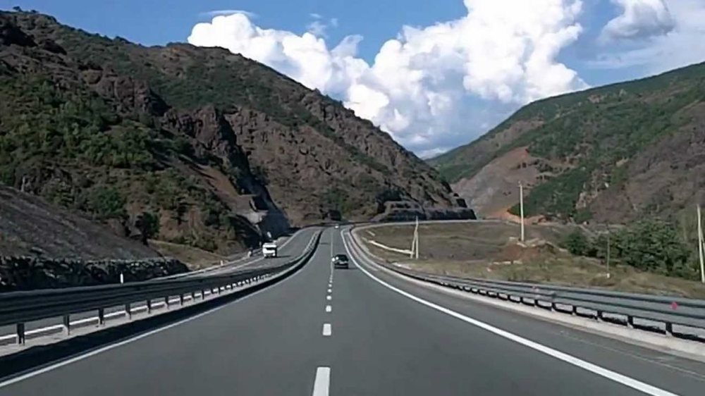 Kosova apo Shqip&euml;ria, cili shtet p&euml;rfitoi m&euml; shum&euml; nga Rruga
