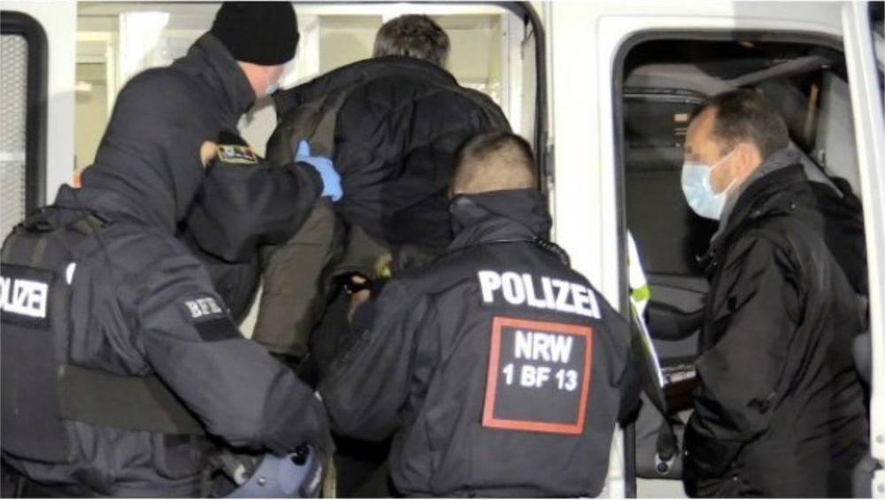 Operacion i madh kund&euml;r mafias shqiptare n&euml; Gjermani, dhjet&euml;ra