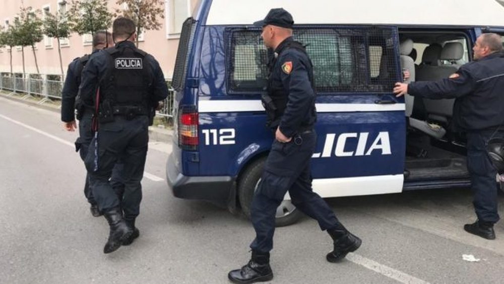 P&euml;rplasi me makin&euml; nj&euml; 78-vje&ccedil;ar, arrestohet i riu n&euml;