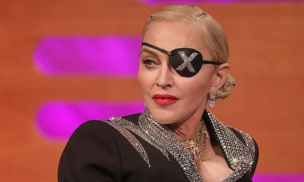 Paraqitja e Madonna-s &ccedil;udit fansat