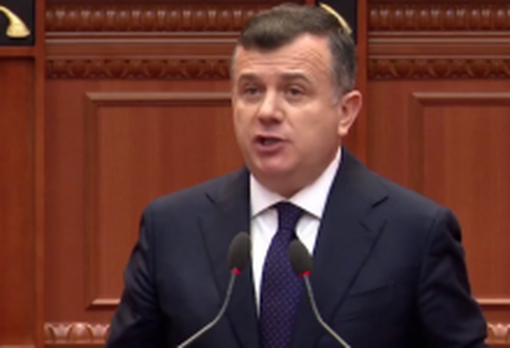 "Non grata-t nuk i kan&euml; hije Kuvendit"/ Balla: I k&euml;naqur