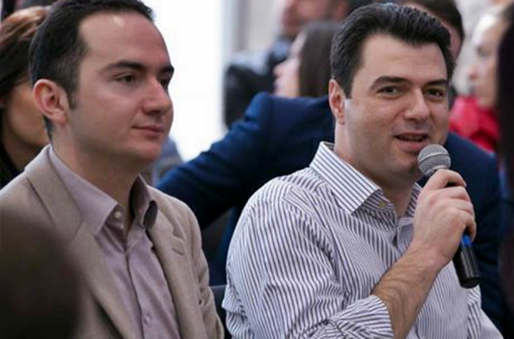 Basha em&euml;ron Salianjin si drejtues politik t&euml; qarkut Kor&ccedil;&euml;