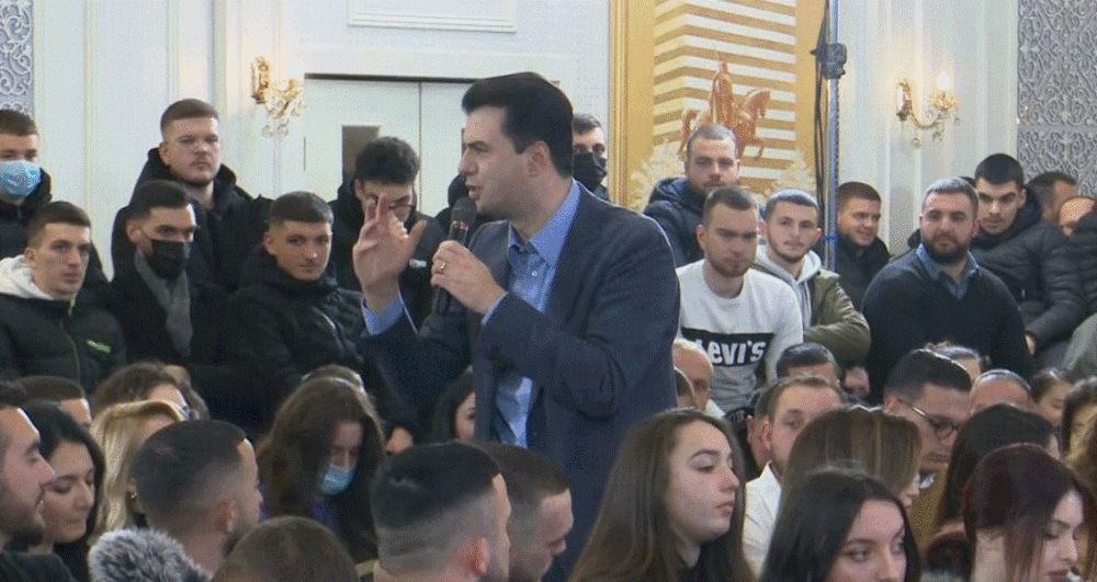 Basha: Asnj&euml; kryeminist&euml;r t&euml; mos q&euml;ndroj&euml; m&euml;