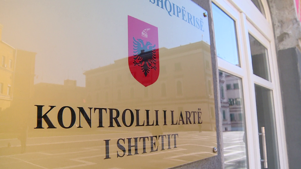 Abuzime me tendera/ KLSH kall&euml;zon n&euml; SPAK ish-drejtorin e Autoritetit