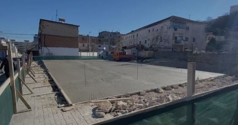 Banor&euml;t protestojn&euml; p&euml;rpara bashkis&euml; s&euml; Durr&euml;sit:
