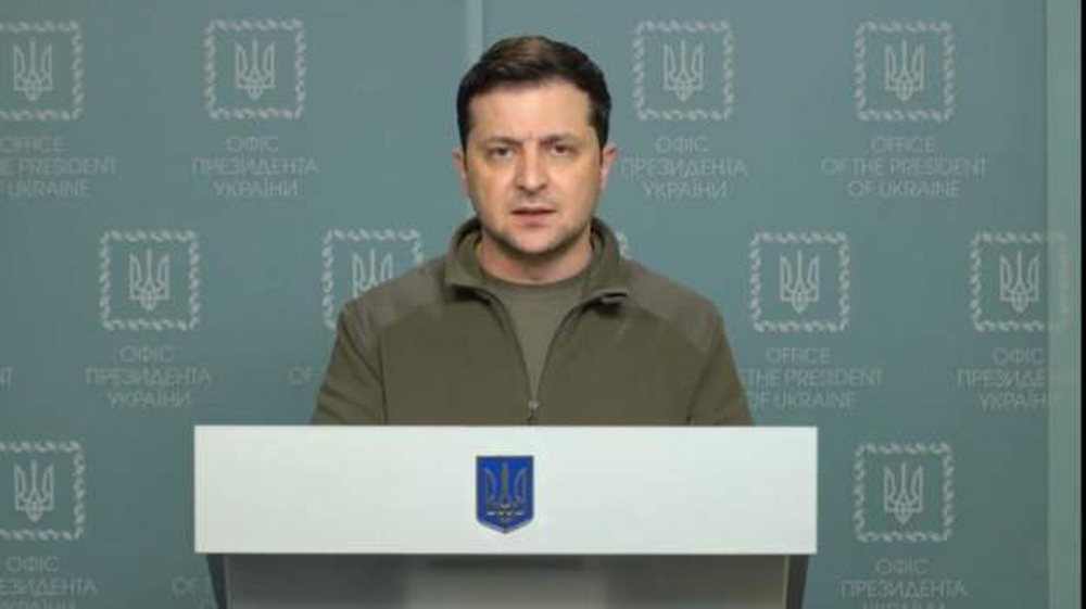 Zelensky p&euml;rpara popullit ukrainas: T&euml; ndalen sulmet me raketa,