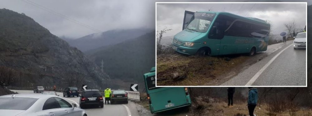 Furgoni me pasagjer&euml; del nga rruga n&euml; kthes&euml;n e Murrashit n&euml;