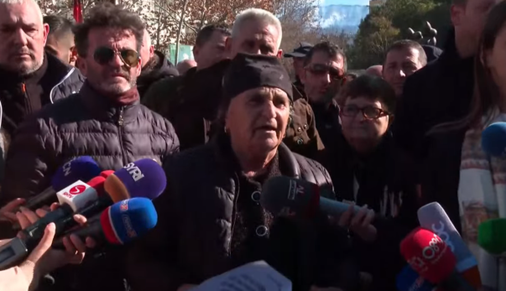 N&euml;n&euml; Liza n&euml; protest&euml;: Kemi prej 19 janarit q&euml;
