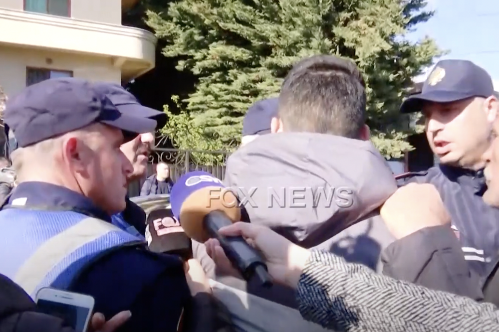 Unaza e Madhe/ Protesta e banor&euml;ve t&euml; Paskuqanit, p&euml;rplasen me
