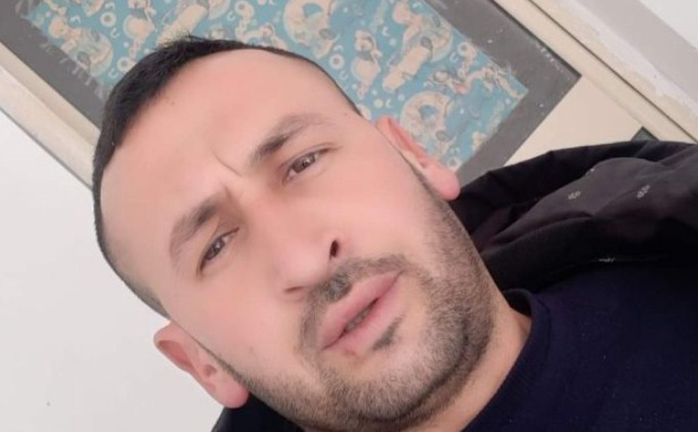 U gjend i djegur brenda makin&euml;s, ky &euml;sht&euml; i riu nga Elbasani