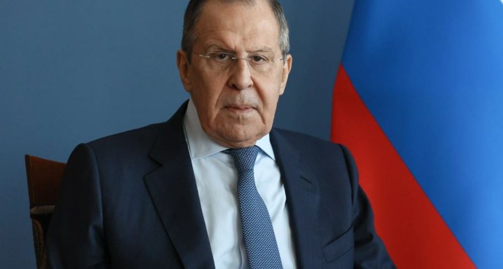 Rusia, let&euml;r Shqip&euml;ris&euml;: Na tregoni n&euml;se jeni pro apo