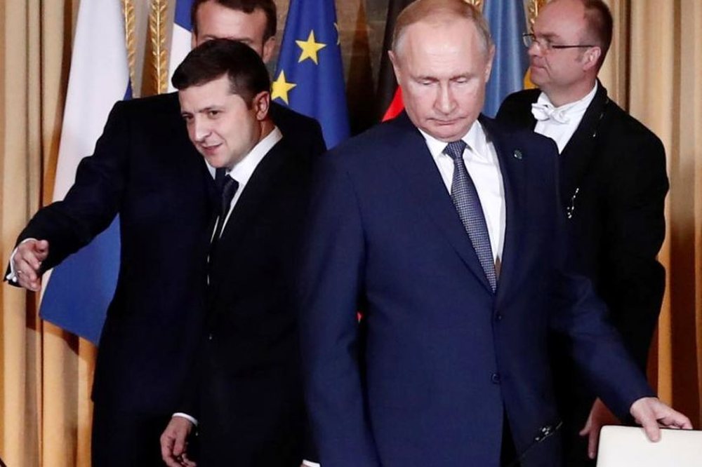 Kremlini: Rusia e gatshme p&euml;r bisedime me Ukrain&euml;n p&euml;r