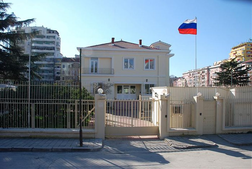 Ambasada ruse n&euml; Tiran&euml; ka nj&euml; pyetje p&euml;r Sali Berish&euml;n