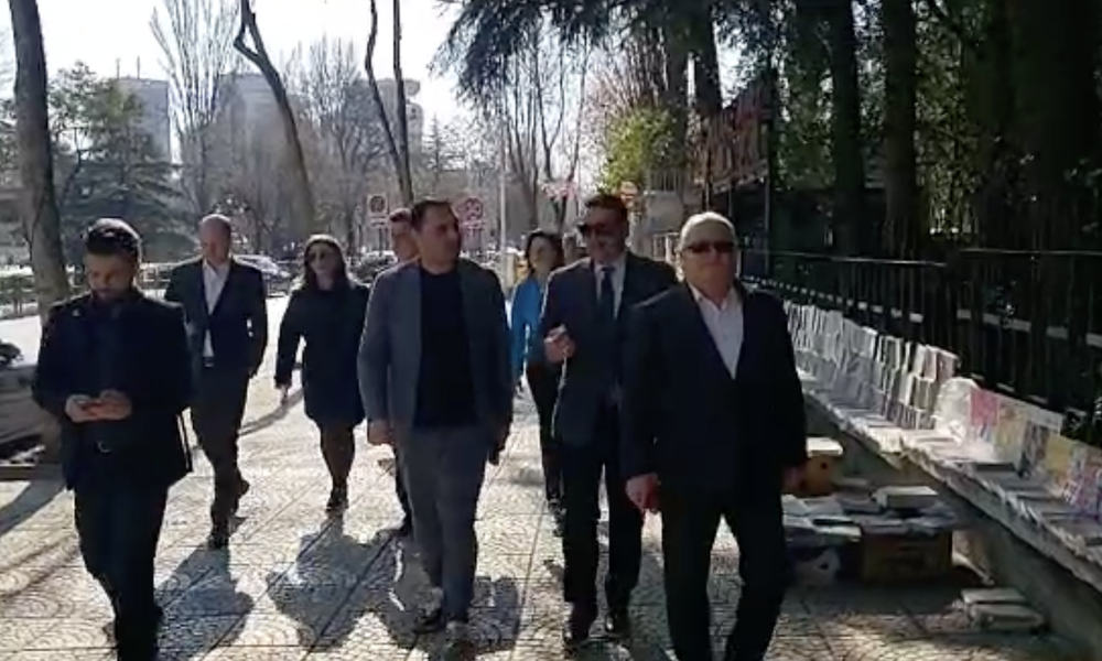 T&euml; fundit/ Berisha flet pasi Gjykata i njohu Kuvendin, Komisioni i