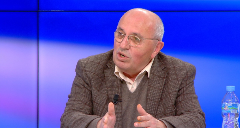 Mustafaj: Basha po shpreson te proverbi &ldquo;&ccedil;udia m&euml; e madhe 3