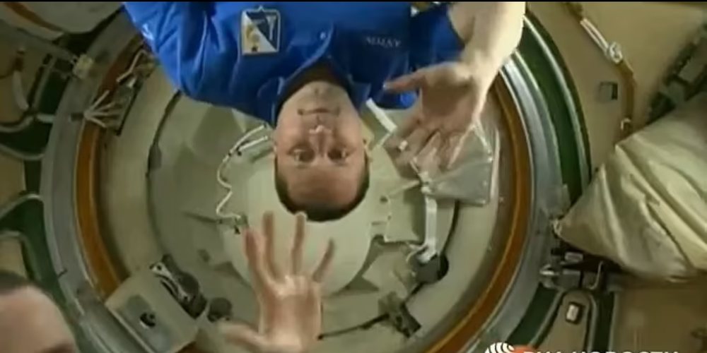 VIDEO/ Rus&euml;t k&euml;rc&euml;nojn&euml; t&euml; l&euml;n&euml; n&euml;