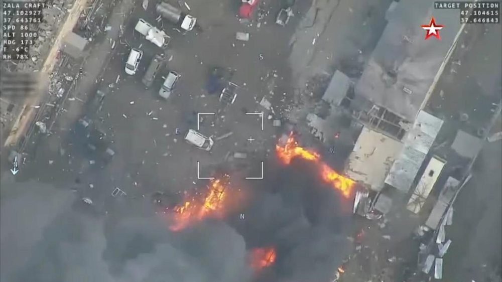 Pamje me dron/ Rus&euml;t arrijn&euml; n&euml; qend&euml;r t&euml; Mariupolit,
