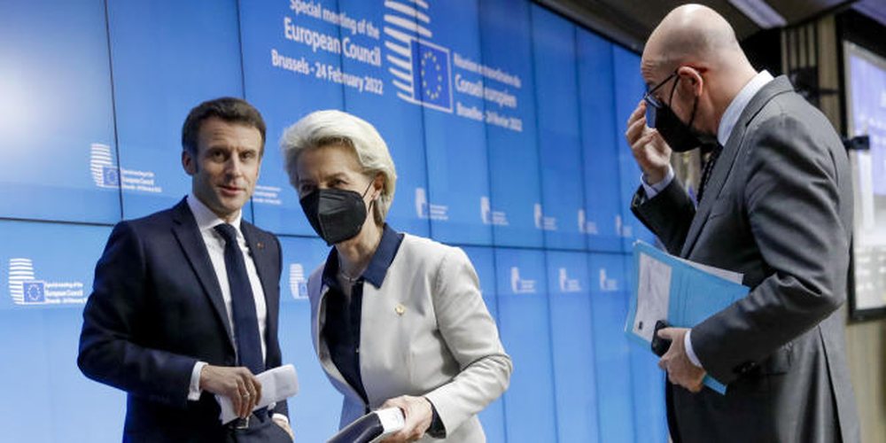 BE godet fort me sanksione/ Mbyllen n&euml; Europ&euml; mediat e Putinit