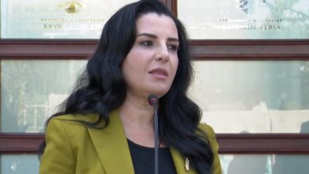 Rritja e &ccedil;mimit t&euml; energjis&euml;/Balluku: Paguan m&euml; shum&euml;