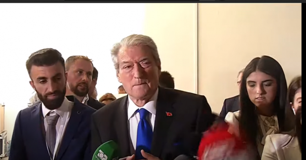 Kuvendi shkarkoi Alibeajn/ Berisha: Ekspert&euml;t do t&euml; em&euml;rojn&euml;