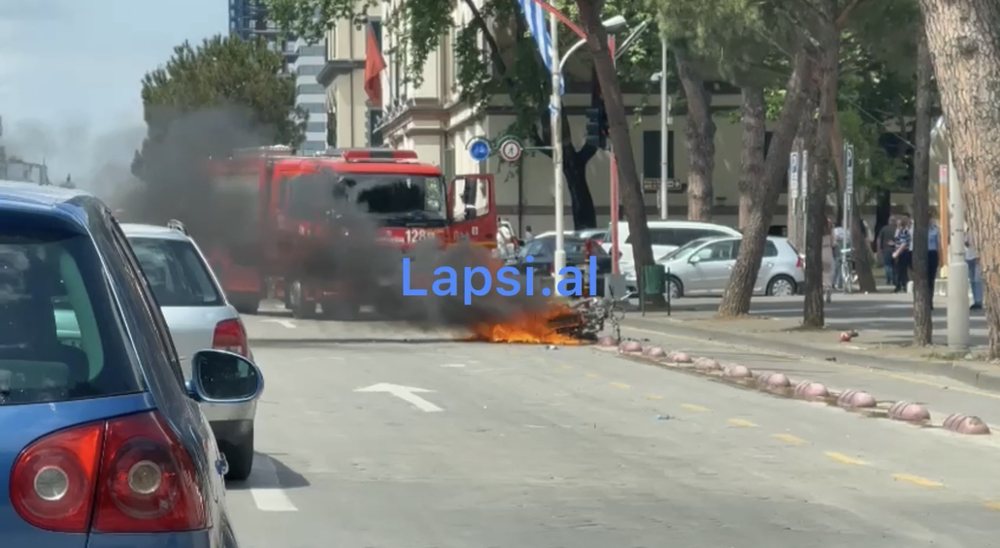 (VIDEO) Shp&euml;rthen n&euml; flak&euml; motori p&euml;rball&euml;