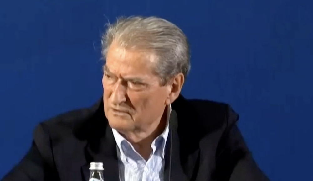 Berisha: Blinken nuk &euml;sht&euml; anti-shqiptar, t&euml; till&euml; jan&euml;