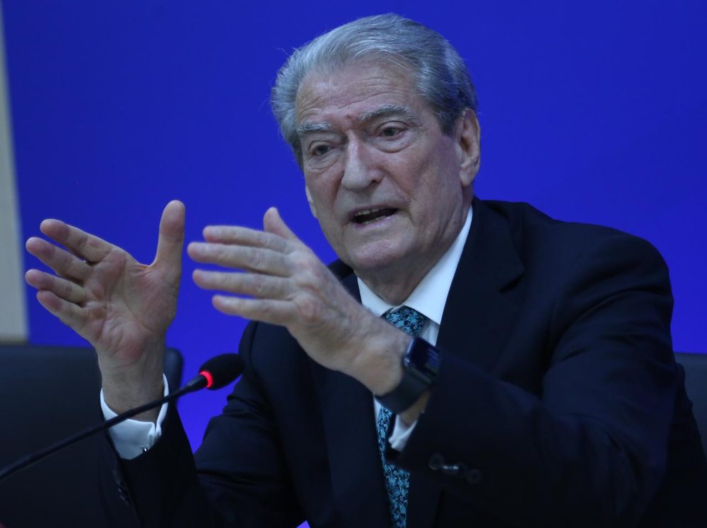 Rr&euml;zimi rezolut&euml;s p&euml;r Srebrenic&euml;n, Berisha: Q&euml;ndrim