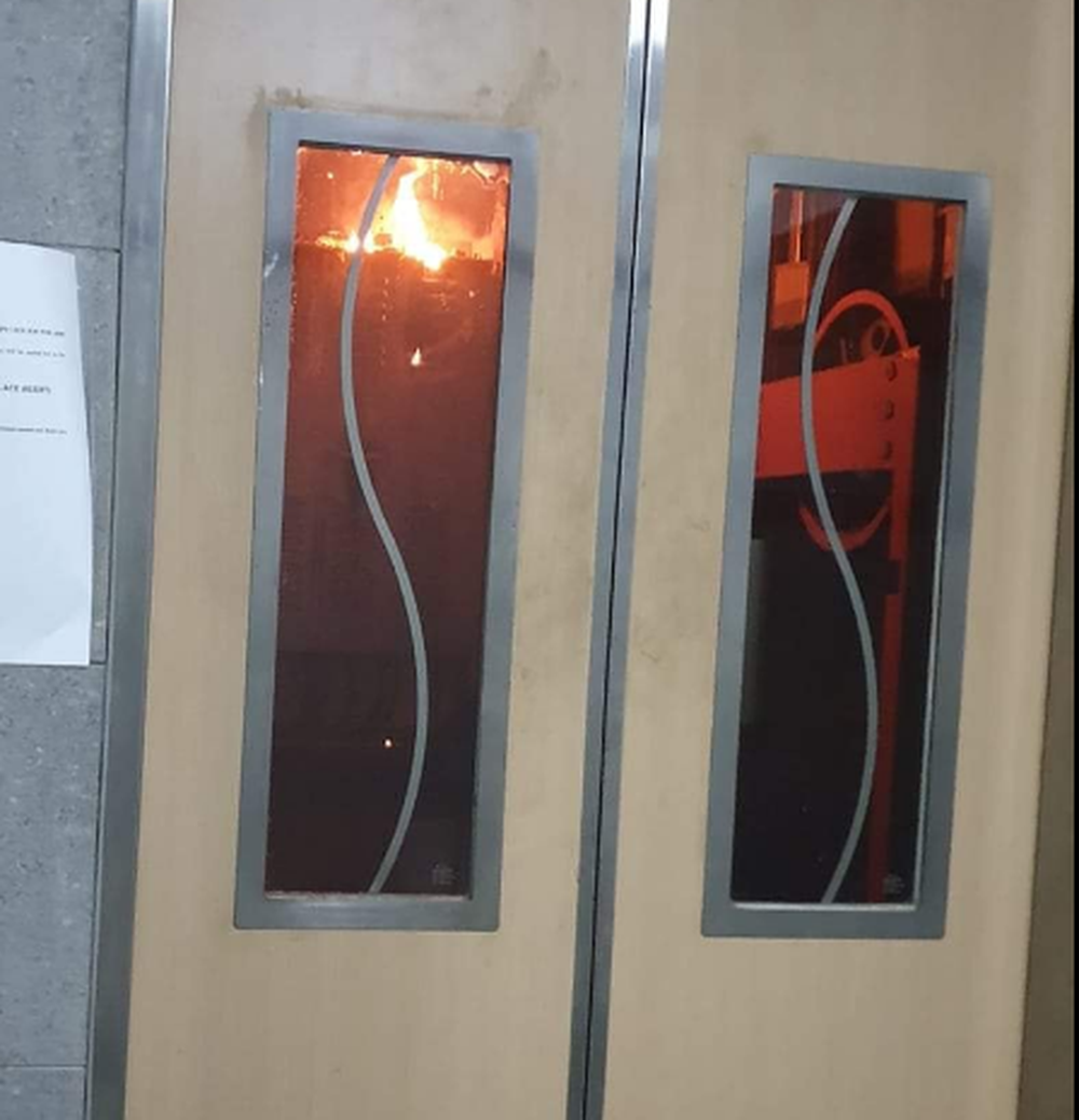Pas aksidentit n&euml; QSUT, p&euml;rfshihen nga zjarret nj&euml; ashensor