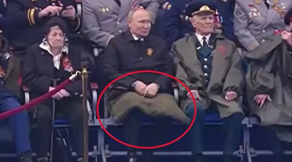 PAMJET/ Pse Putin &ccedil;alonte n&euml; parad&euml;n e se h&euml;n&euml;s