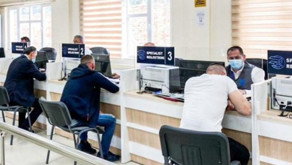 2100 regjistra t&euml; d&euml;mtuar, prokuroria sekuestron list&euml;n e