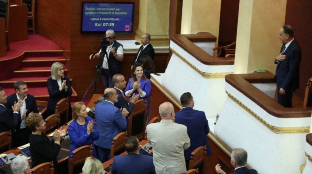 Reagimet/Si u prit zgjedhja e gjeneralit president