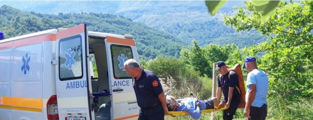 Gjirokast&euml;r, i moshuari tenton t'i jap&euml; fund jet&euml;s duke u