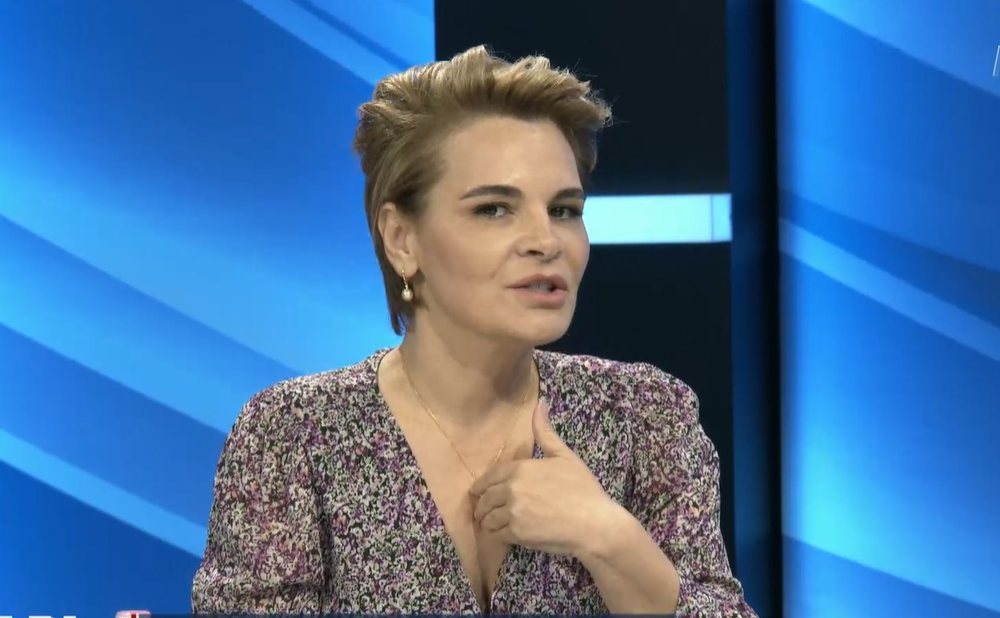 Kryemadhi e ashp&euml;r me Bash&euml;n: Berish&euml;s ia futi k&euml;lyshi,