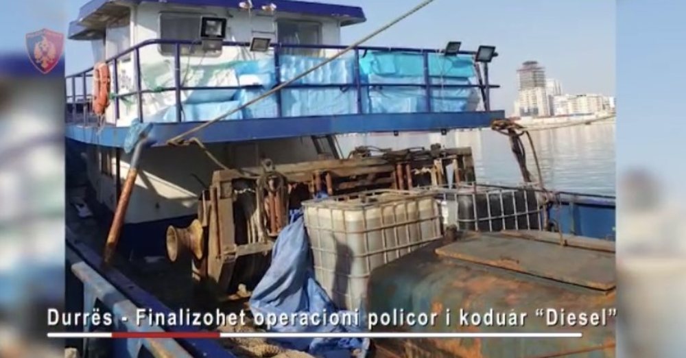 Bllokohen 80 mij&euml; litra naft&euml; kontraband&euml; n&euml; Durr&euml;s