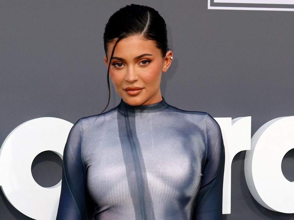 Kylie Jenner kritikohet p&euml;r sjellje t&euml; keqe ndaj fansave: Duhet