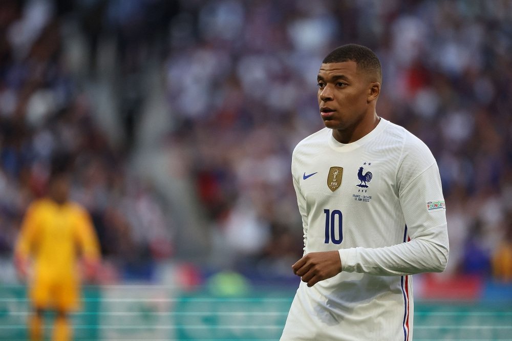 Mbappe, lojtari m&euml; i paguar n&euml; bot&euml; nuk b&euml;n foto me