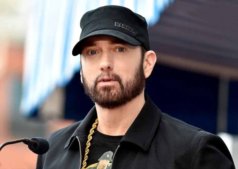 Eminem rr&euml;fen detaje nga mbidoza gati fatale: Mendonin se kisha