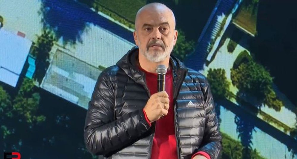 Rama b&euml;n diversion: Sikur mos t&euml; mjaftonte Putini, kemi edhe