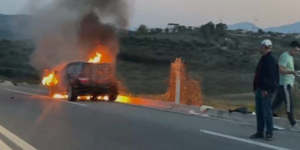 Makina p&euml;rfshihet nga flak&euml;t n&euml; aksin Levan-Tepelen&euml;