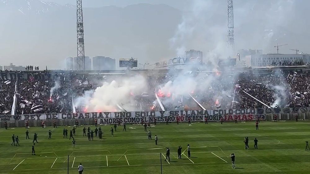 Video/ Tmerr n&euml; Kili, shembet tribuna e Monumental: dhjet&euml;ra