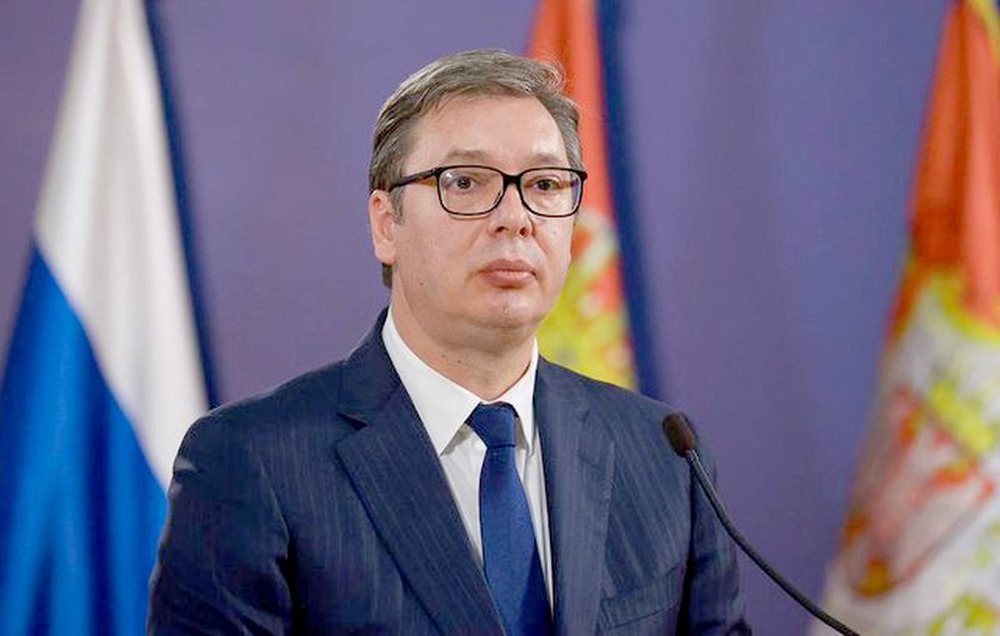 Vu&ccedil;i&ccedil; nuk ndalet: Serbia k&euml;t&euml; jav&euml; d&euml;rgon