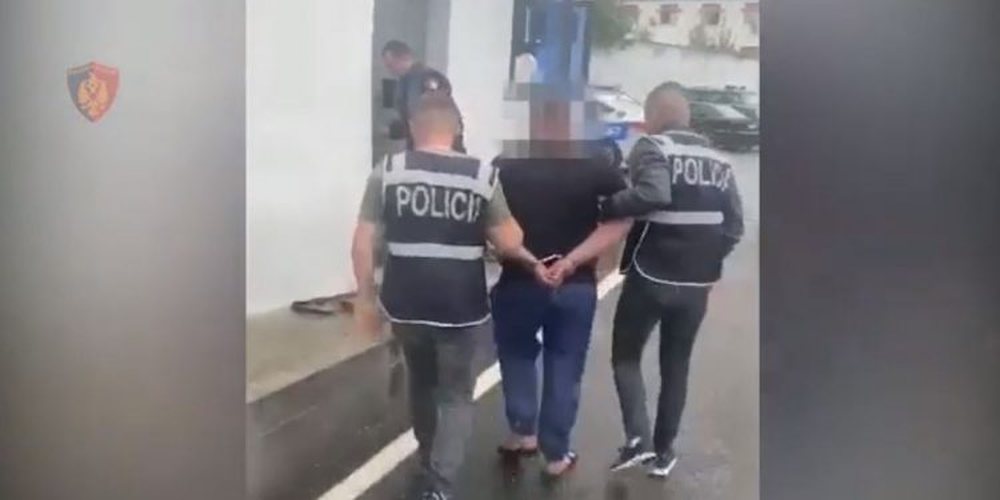 Shantazhuan nj&euml; shtetas p&euml;r t'i marr&euml; para n&euml; Elbasan,