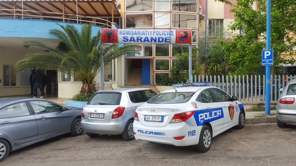 Sarand&euml;/ 16-vje&ccedil;ari kapet p&euml;r t&euml; her&euml; t&euml;