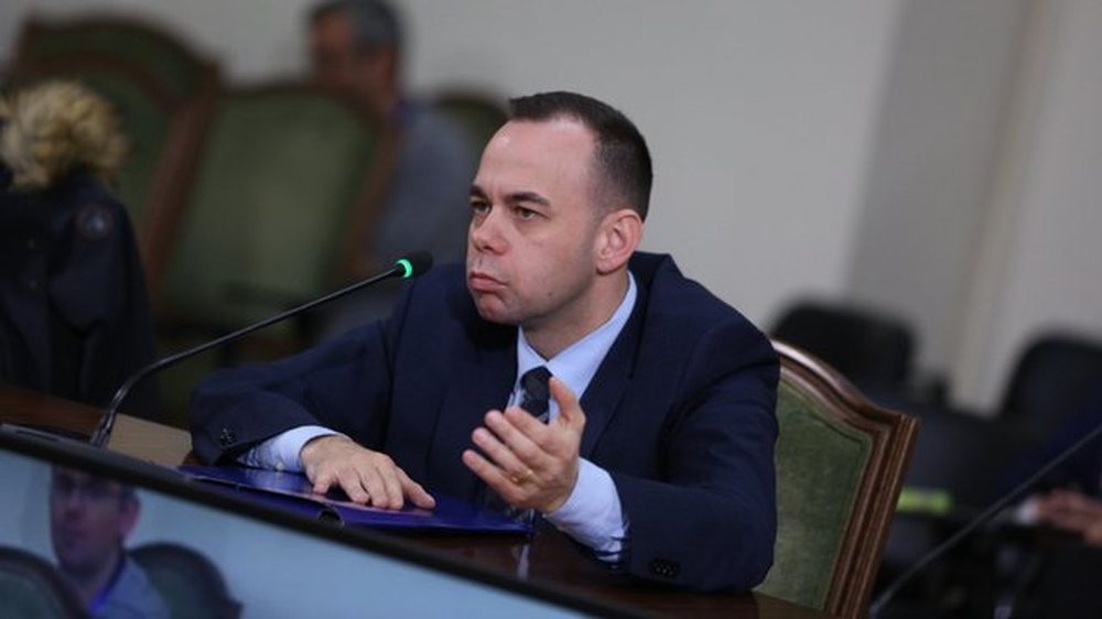 Seanc&euml; me dyer t&euml; mbyllura, sot vendimi i Apelit p&euml;r Alqi Bllakon