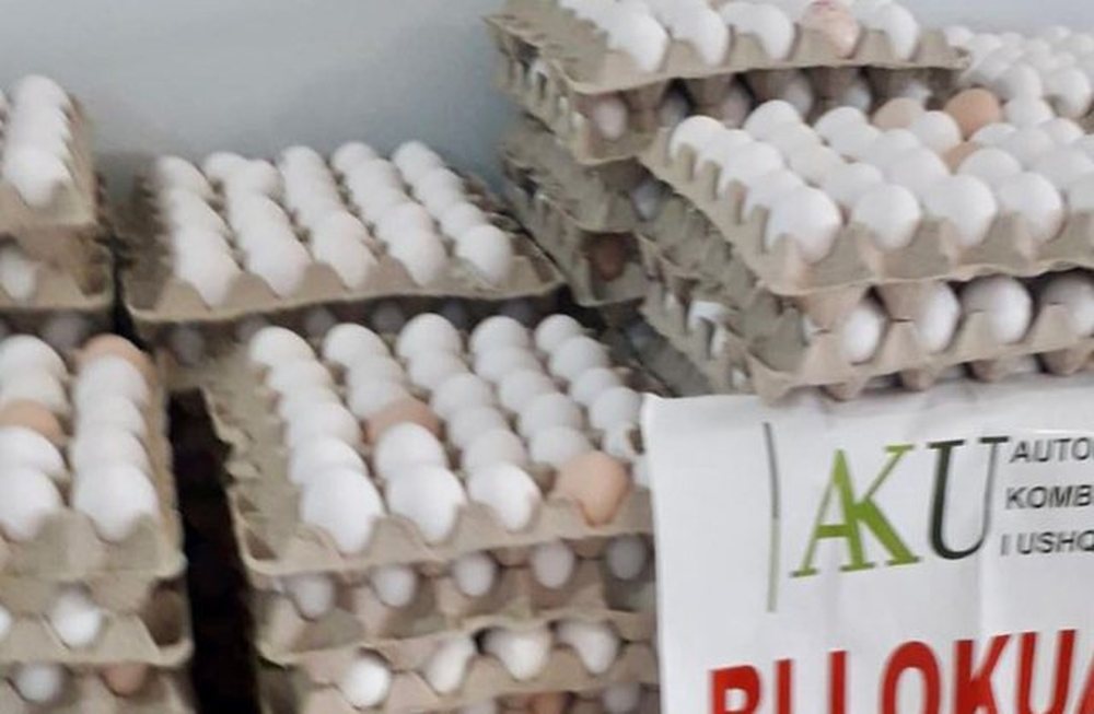 Bllokohen n&euml; Vlor&euml; 21 mij&euml; kokrra vez&euml; dhe produkte