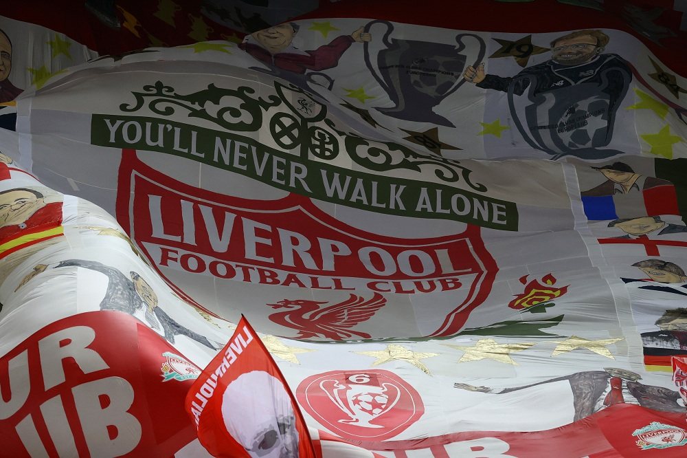 Liverpool n&euml; shitje: dy kompani k&euml;rkojn&euml; bler&euml;s,