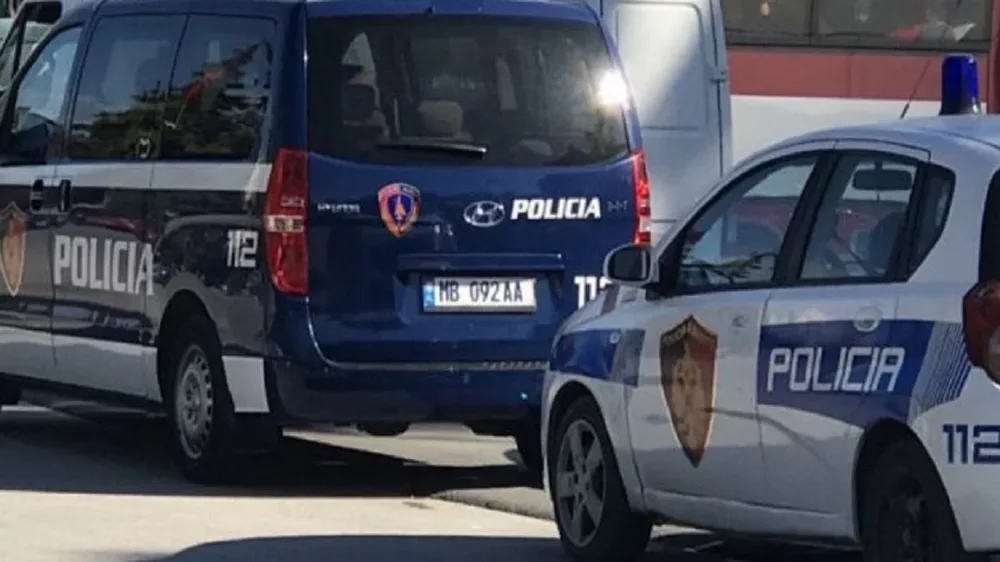 N&euml; pranga 58-vje&ccedil;ari, kapet duke v&euml;n&euml; baste sportive