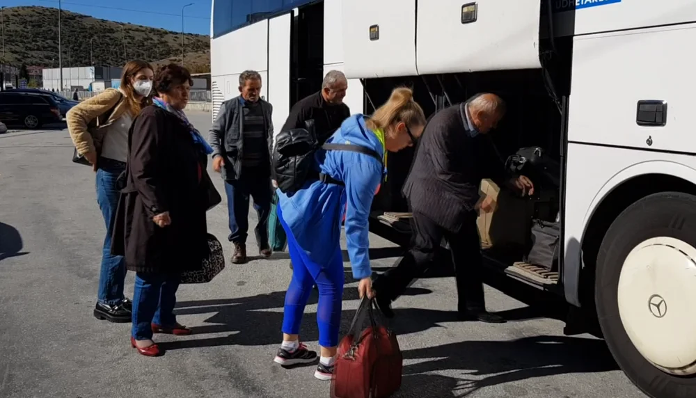 Emigracioni masiv, shqiptar&euml;t p&euml;rb&euml;jn&euml; popullsin&euml; e
