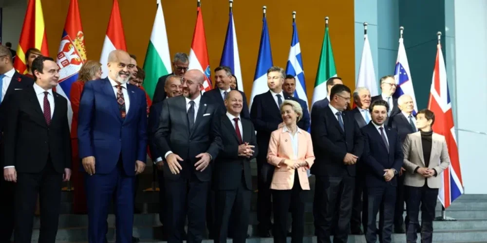 VOA: Takim nj&euml;ditor i udh&euml;heq&euml;sve evropian&euml; dhe atyre