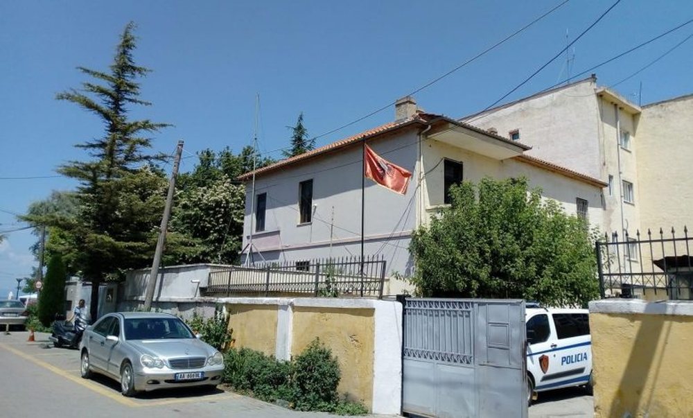 Pogradec, djali rreh babain, arrestohet nga policia